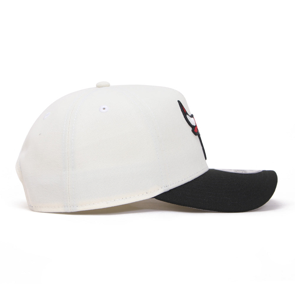 New Era Chicago Bulls Essentials Chrome Black 9FORTY A-Frame Snapback Cap