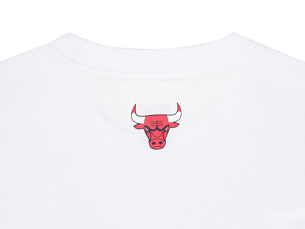 Benny The Bull Chicago Bulls NBA Mascot White Short Sleeve T-Shirt