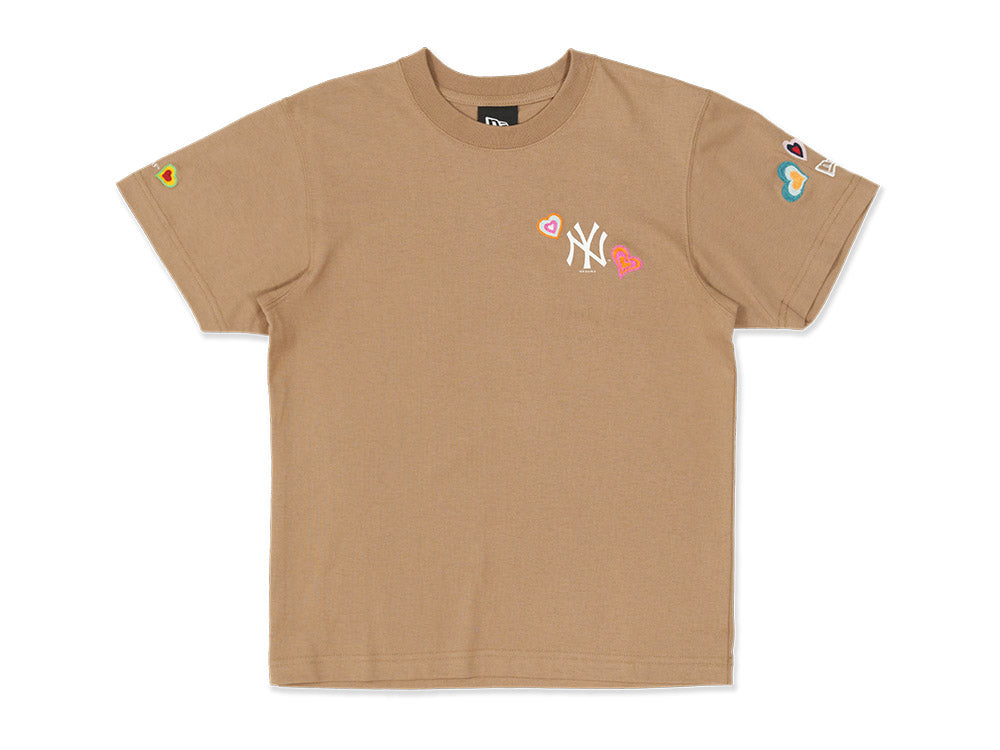 New York Yankees MLB Chain Stitch Heart Khaki Short Sleeve Women T-Shirt