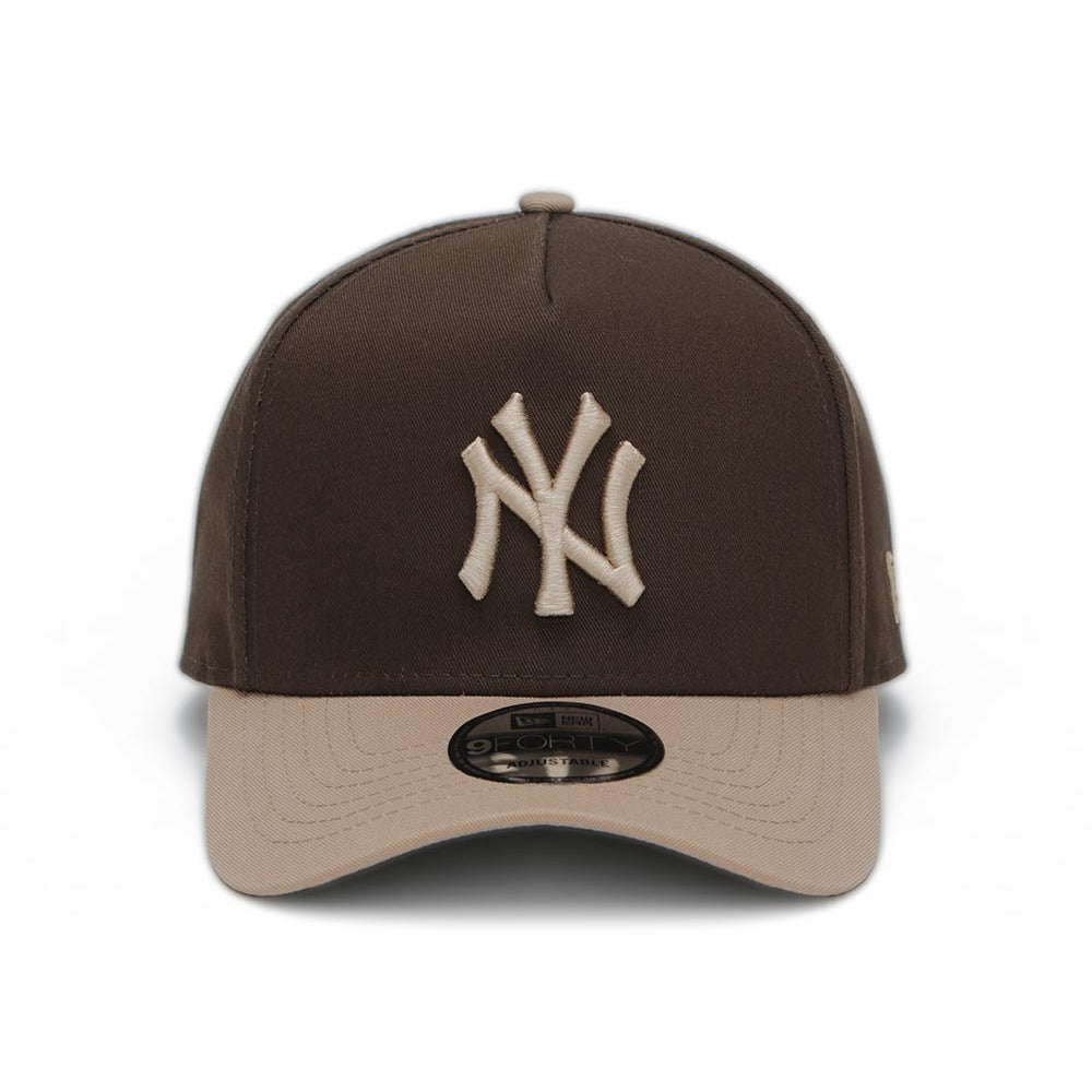 New York Yankees MLB Toffee Walnut Dark Brown 9FORTY A-Frame Snapback Cap