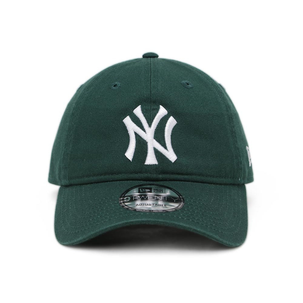 New York Yankees MLB Cross Strap Washed Dark Green 9TWENTY Adjustable Cap